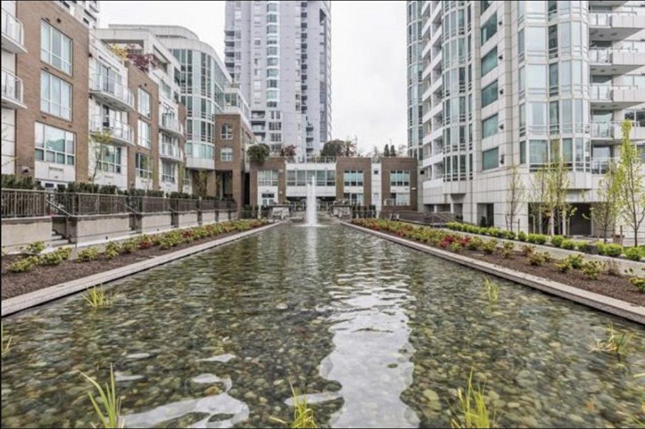 T19 1501 Howe Street Vancouver, BC - 1