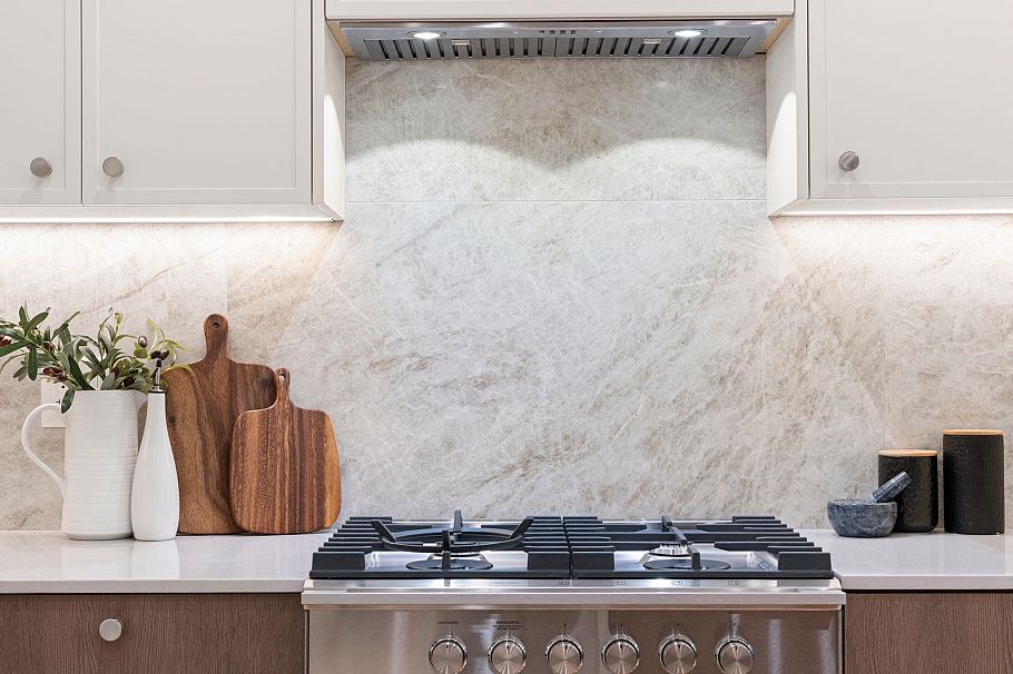 1 2735 Eton Street Vancouver, BC - 23