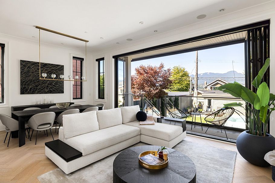 2865 Trinity Street Vancouver, BC - 11