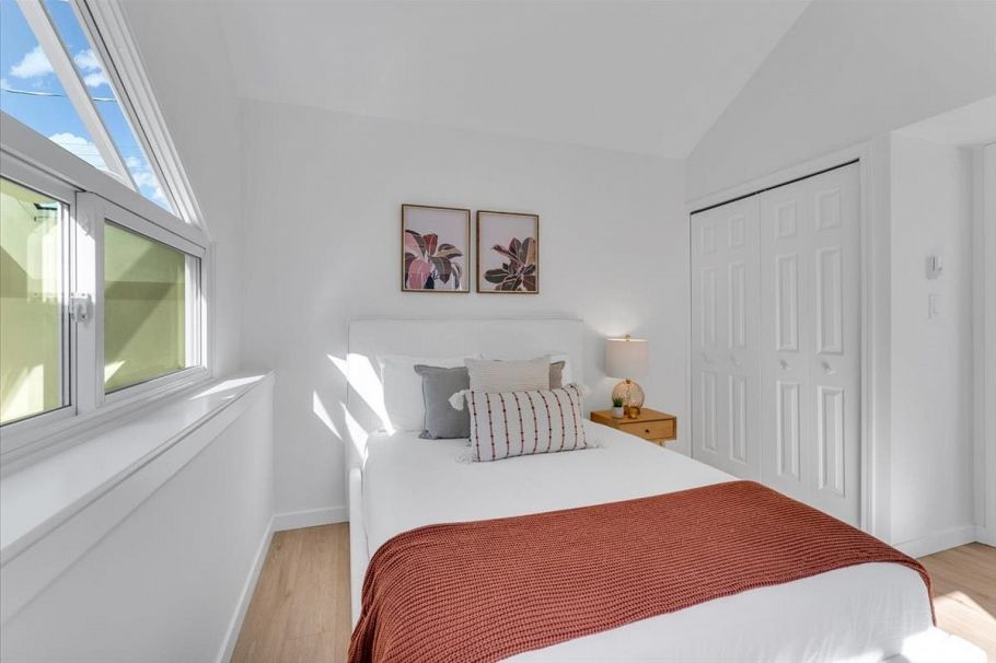 1939 W 12th Avenue Vancouver, BC - 23