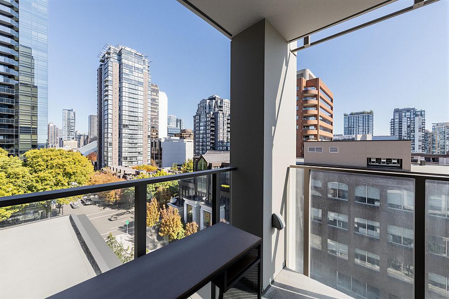 1002 1133 Hornby Street Vancouver, BC - 25