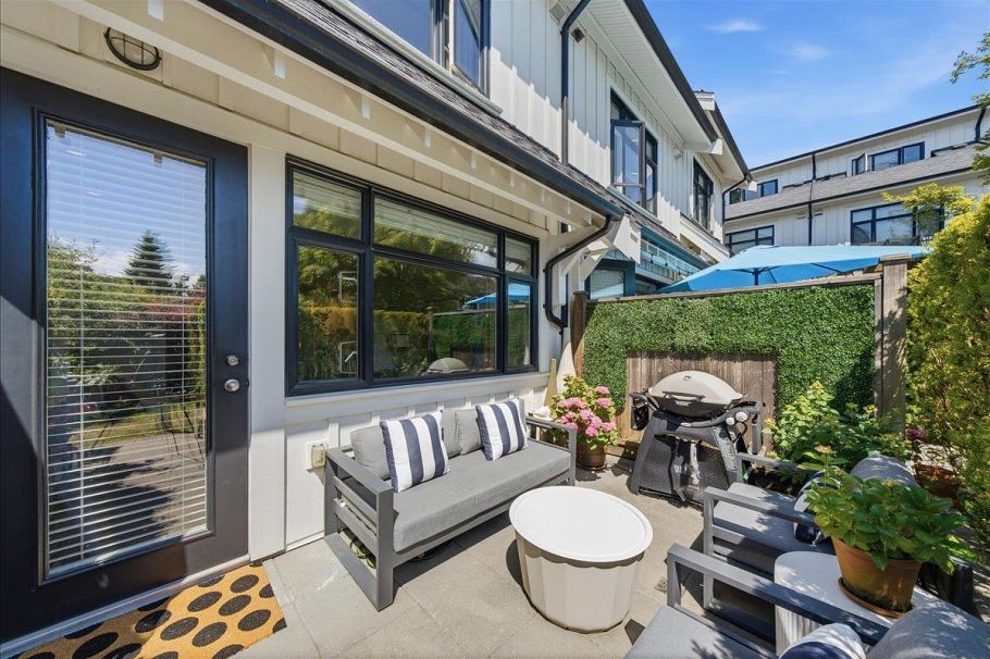 5743 St George Street Vancouver, BC - 15