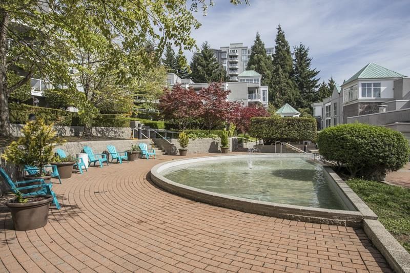 211 8460 Jellicoe Street Vancouver, BC - 30