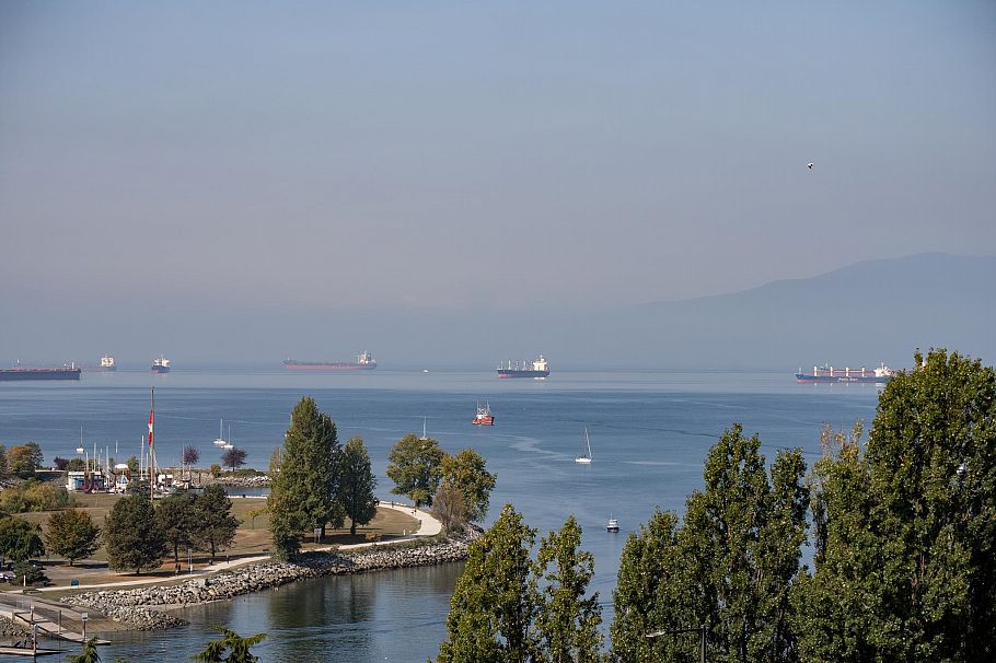 1401 907 Beach Avenue Vancouver, BC - 14