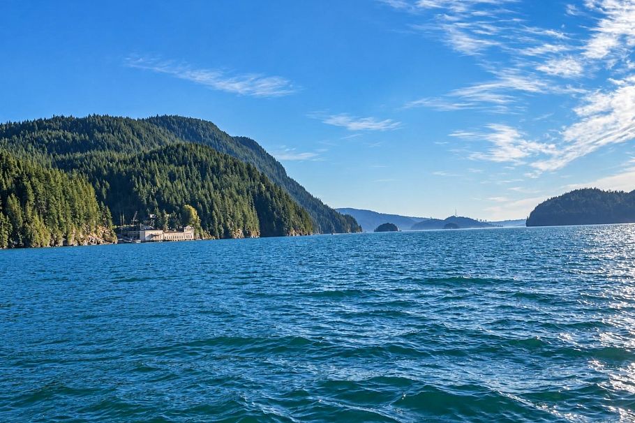 1 Buntzen Bay North Vancouver, BC - 4
