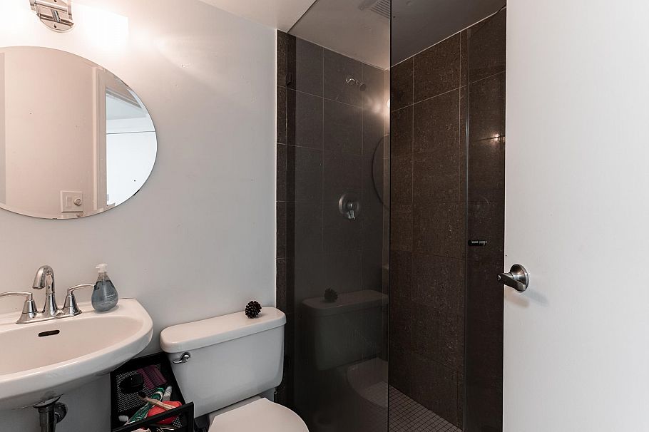 1401 907 Beach Avenue Vancouver, BC - 23
