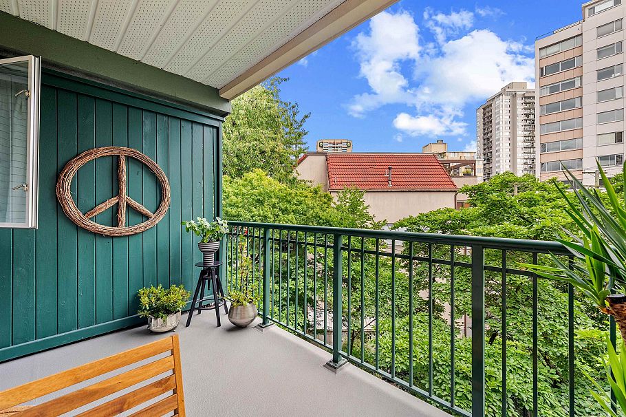 304 1928 Nelson Street Vancouver, BC - 16