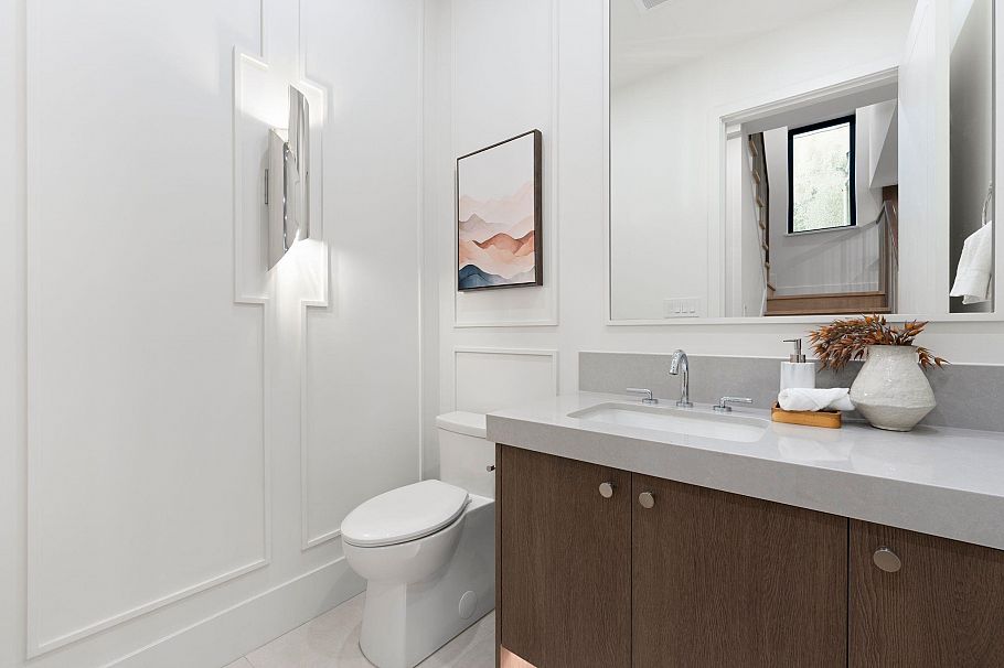 1 2735 Eton Street Vancouver, BC - 25