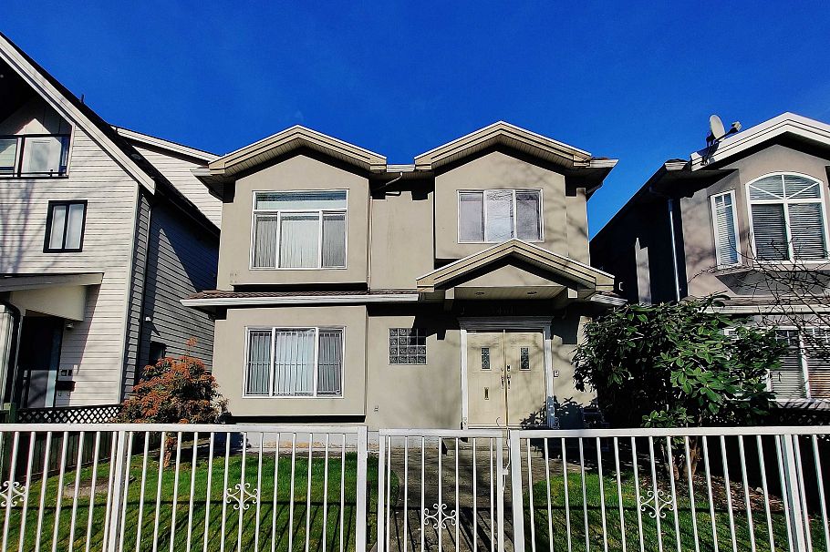 3461 William Street Vancouver, BC - 1