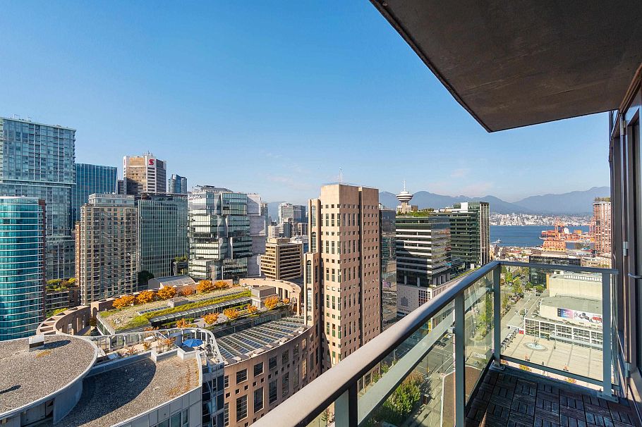 3301 233 Robson Street Vancouver, BC - 3