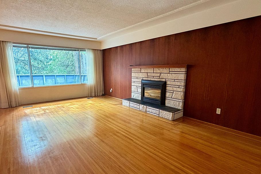 6689 Vine Street Vancouver, BC - 7