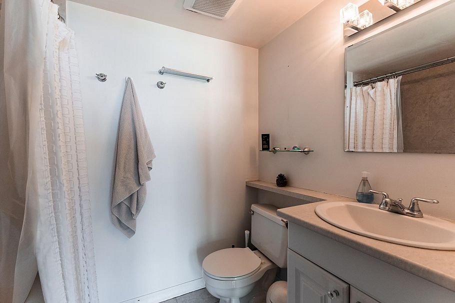 1401 907 Beach Avenue Vancouver, BC - 36