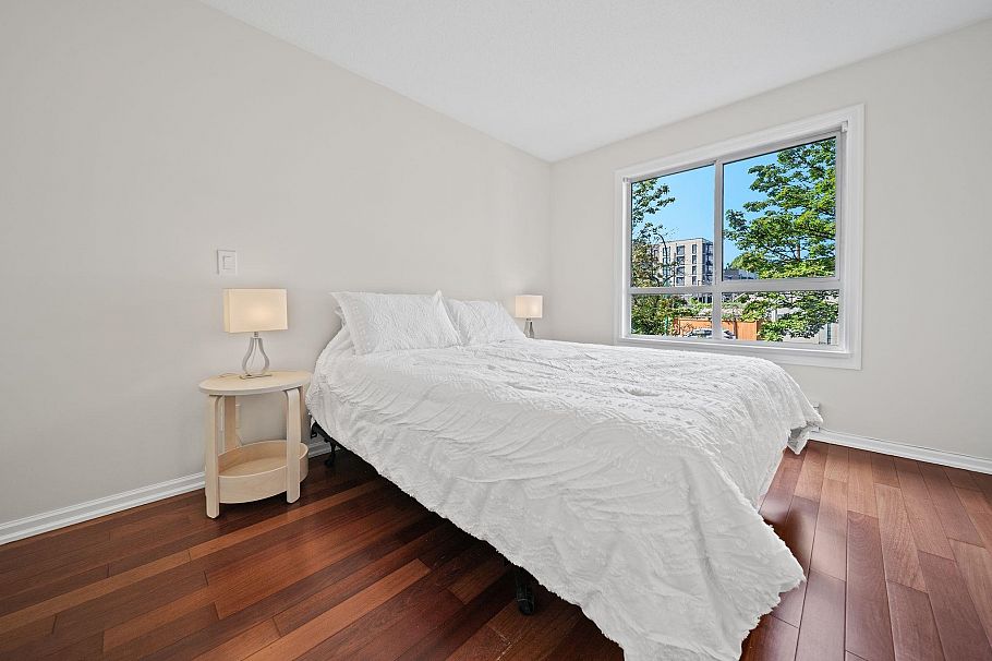 201 4990 Mcgeer Street Vancouver, BC - 16