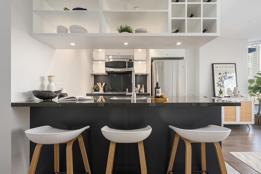 2110 833 Seymour Street Vancouver, BC - 13