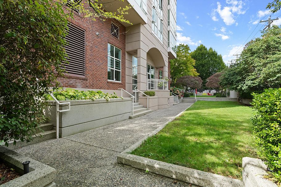109 1111 Haro Street Vancouver, BC - 30