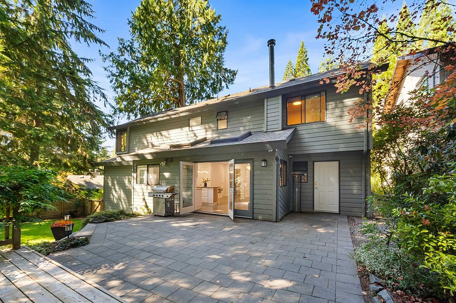 5520 Huckleberry Lane North Vancouver, BC - 4