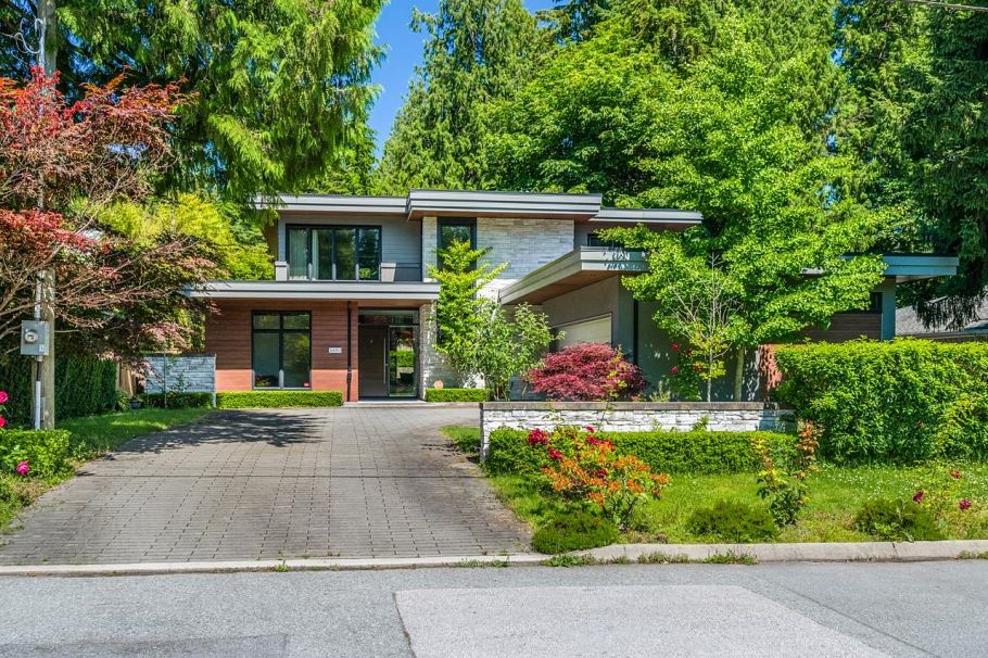 3430 Aintree Drive North Vancouver, BC - 37