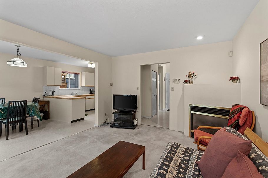 1678 E 13th Avenue Vancouver, BC - 6