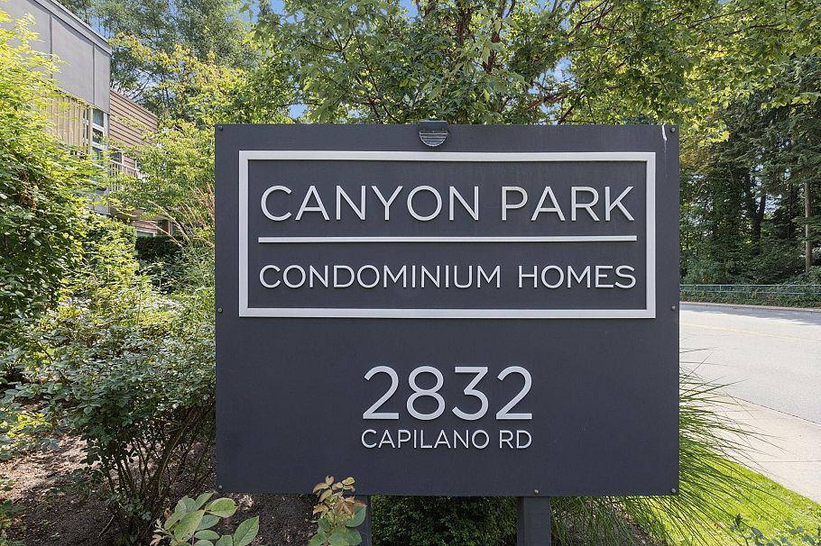204 2832 Capilano Road North Vancouver, BC - 2