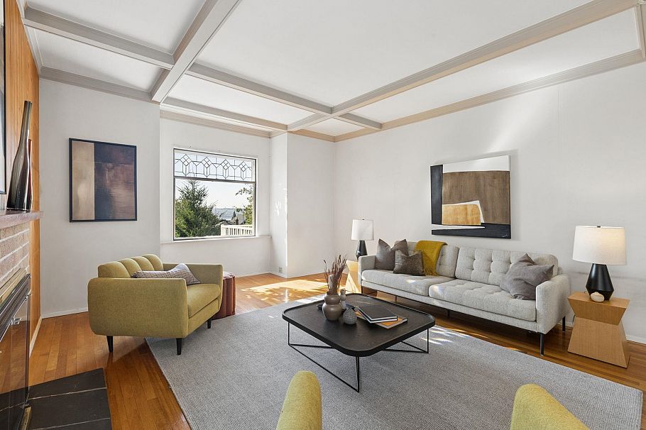 443 E 7th Street North Vancouver, BC - 5