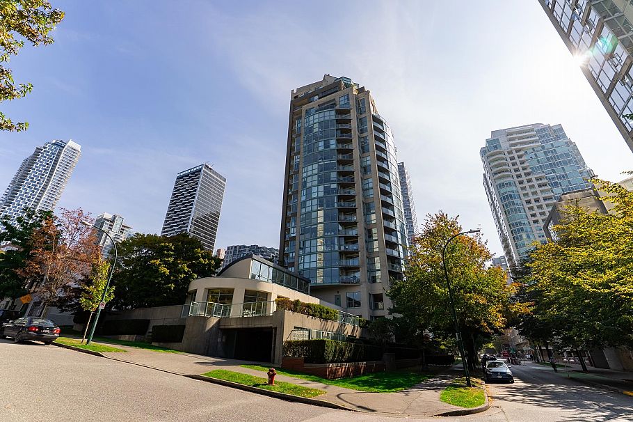 1401 907 Beach Avenue Vancouver, BC - 37
