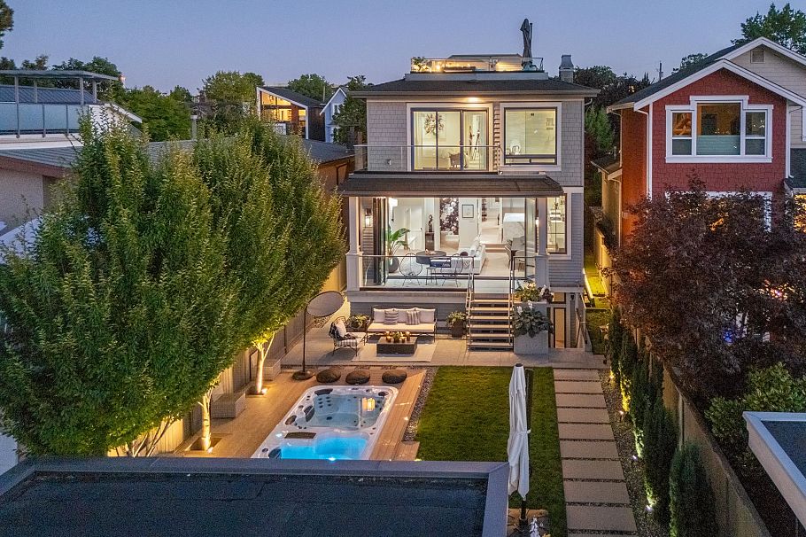 2865 Trinity Street Vancouver, BC - 40