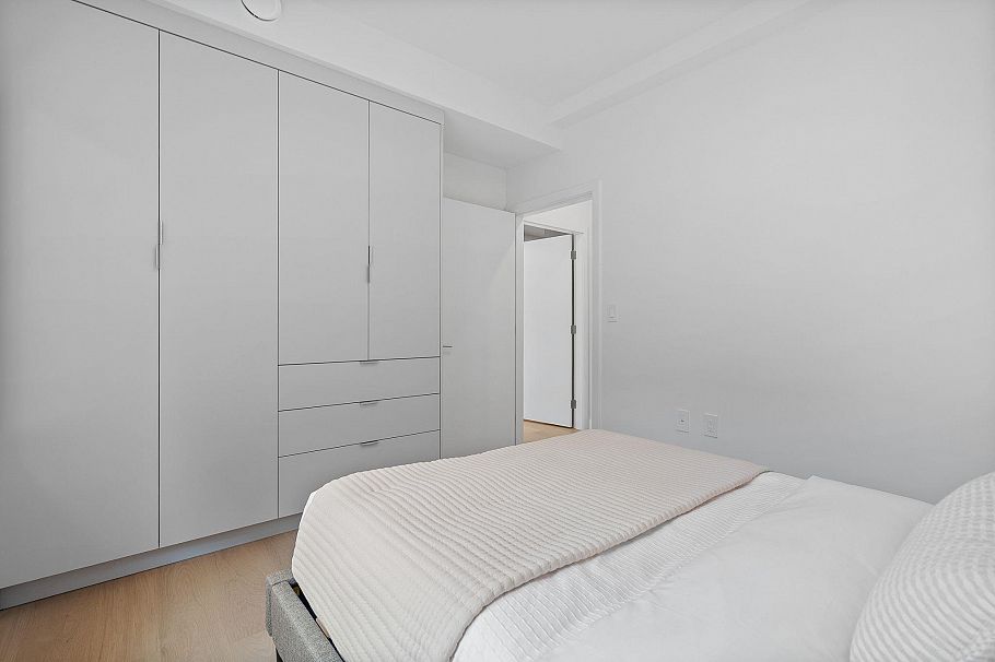2 2211 William Street Vancouver, BC - 21