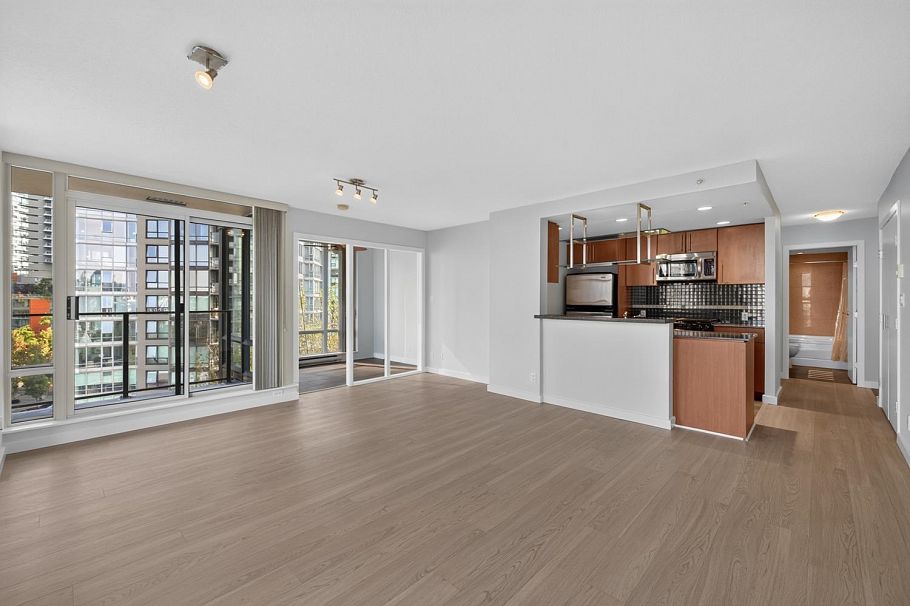 906 455 Beach Crescent Vancouver, BC - 13
