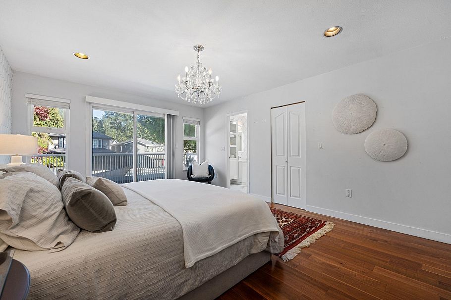 1154 Harold Road North Vancouver, BC - 21