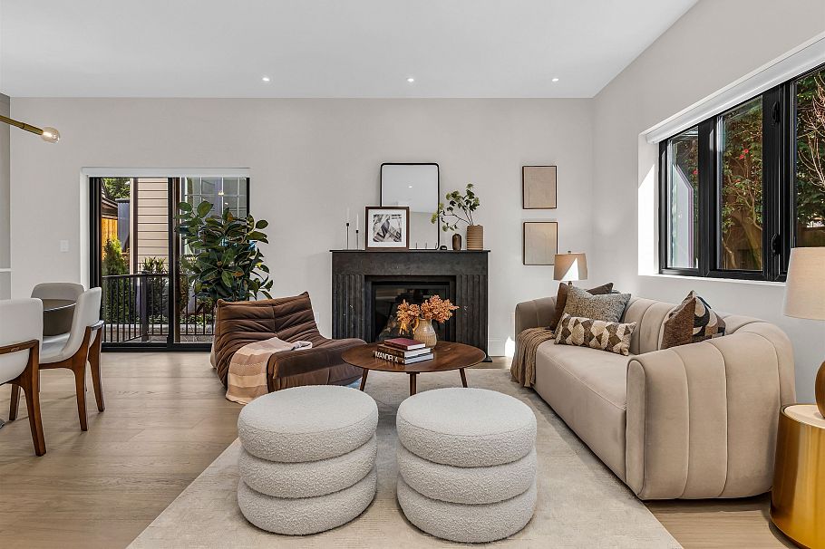 2 4088 Maple Crescent Vancouver, BC - 1