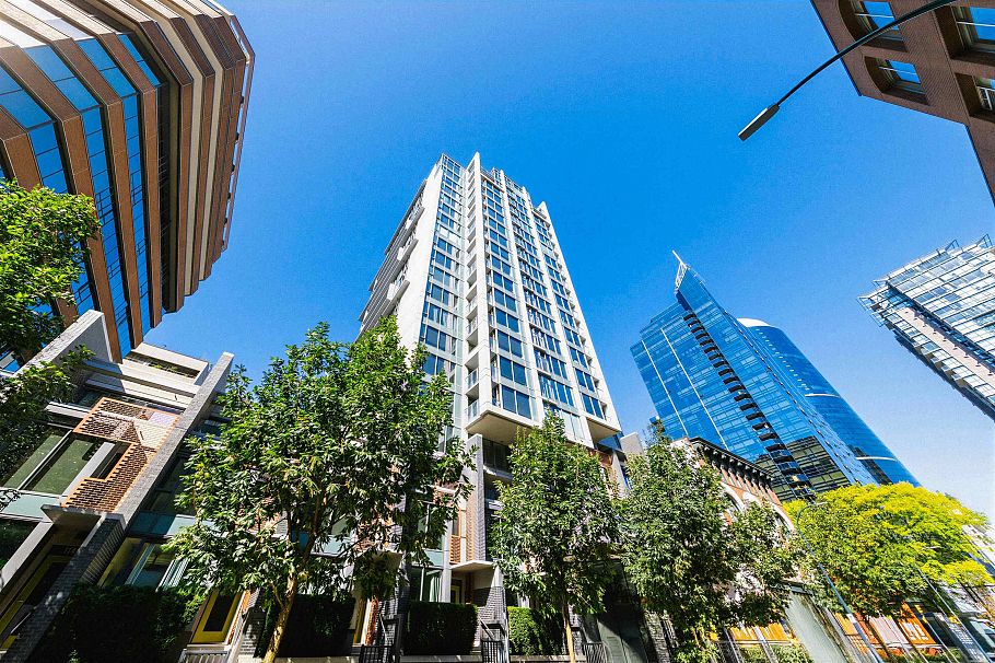 1002 1133 Hornby Street Vancouver, BC - 1