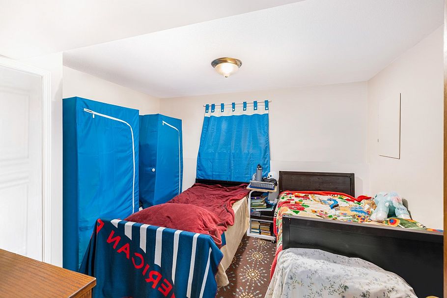 4766 Gothard Street Vancouver, BC - 13