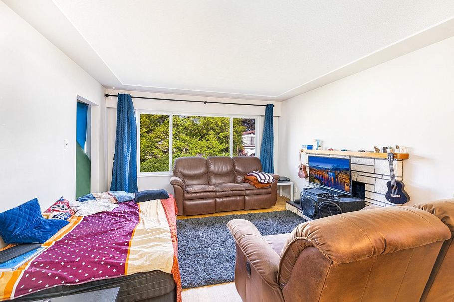 4766 Gothard Street Vancouver, BC - 5