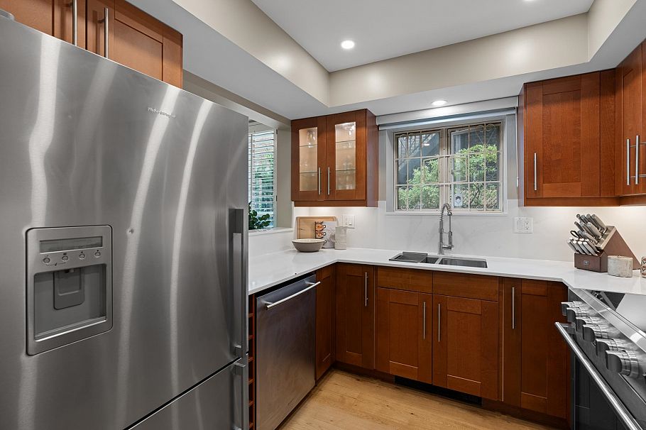 109 1111 Haro Street Vancouver, BC - 8