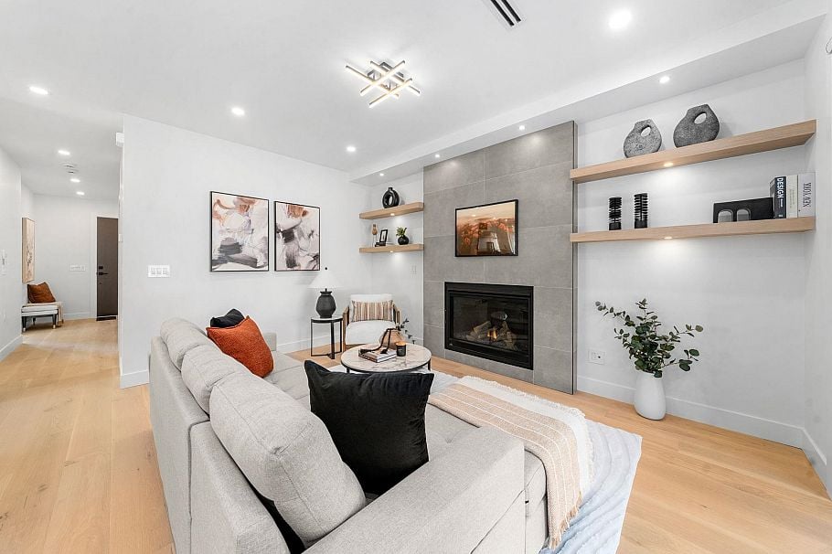 1350 Ross Road North Vancouver, BC - 5