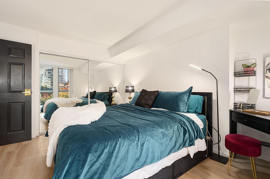 807 1238 Melville Street Vancouver, BC - 13