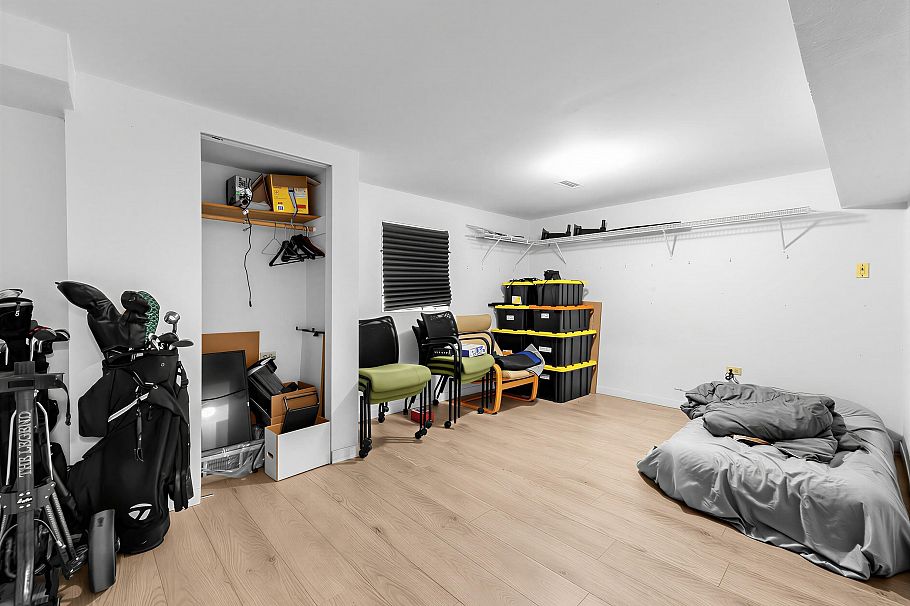 1972 E 51st Avenue Vancouver, BC - 21