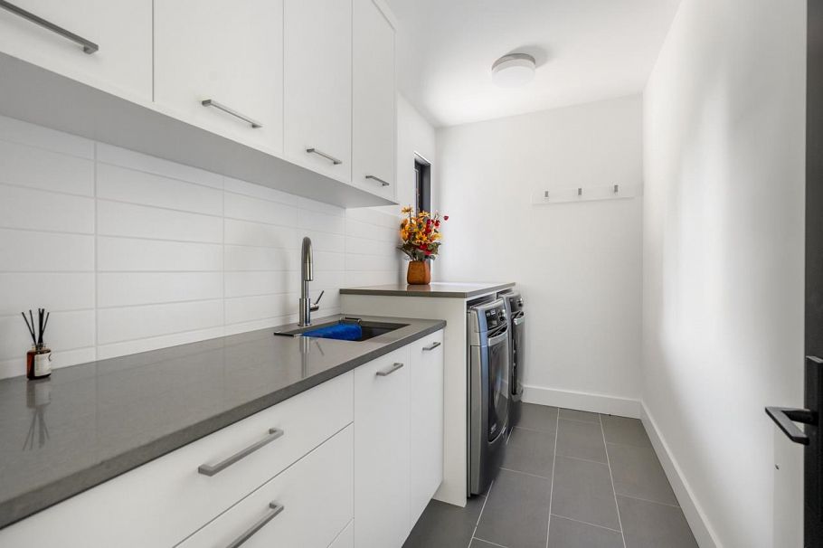 3430 Aintree Drive North Vancouver, BC - 17