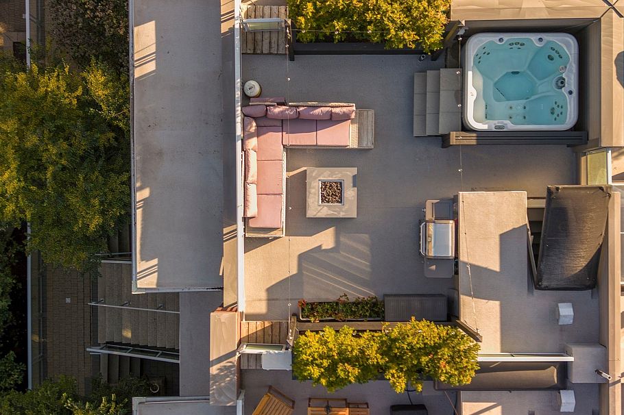 234 735 W 15th Street North Vancouver, BC - 27
