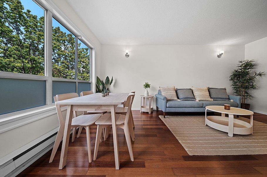 201 4990 Mcgeer Street Vancouver, BC - 4
