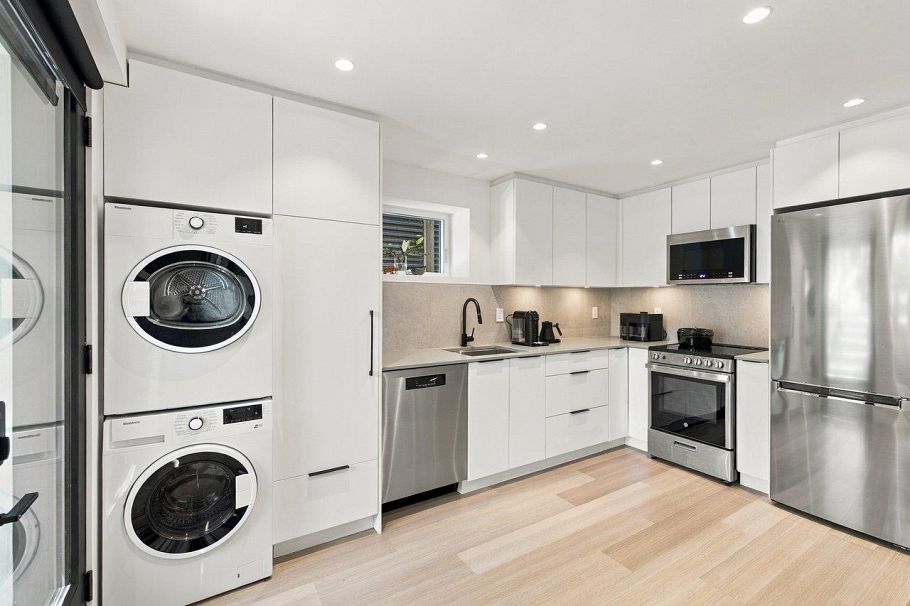 279 E 18th Avenue Vancouver, BC - 31