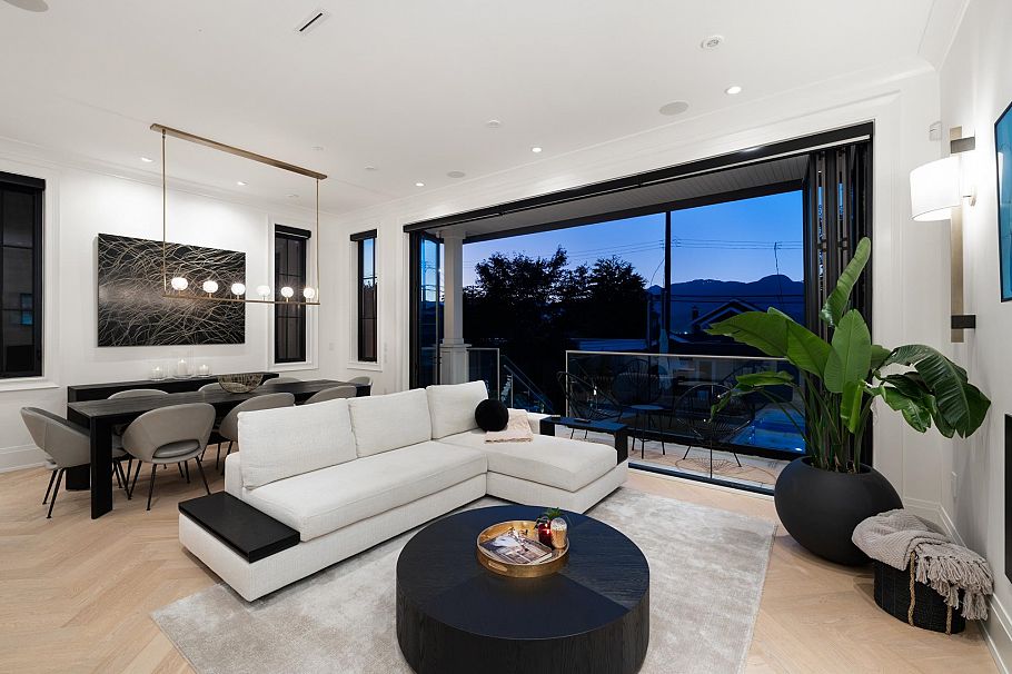 2865 Trinity Street Vancouver, BC - 10
