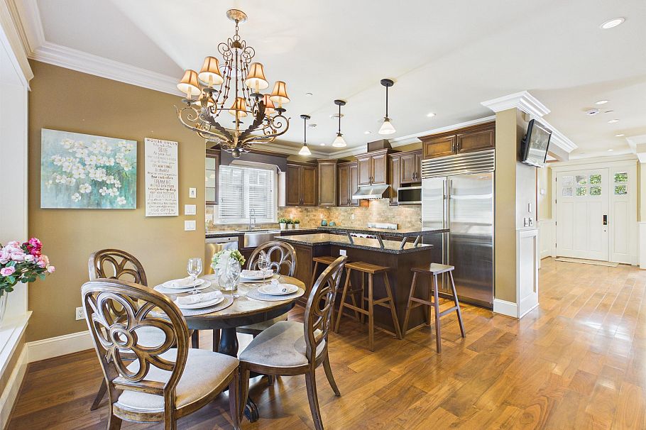 3575 W 38th Avenue Vancouver, BC - 11