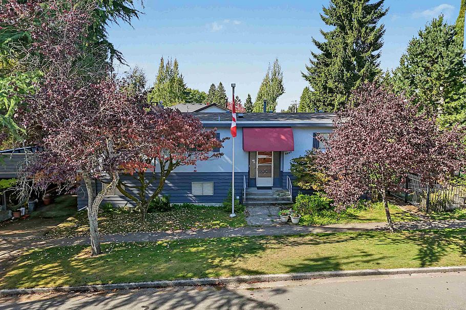 6689 Vine Street Vancouver, BC - 1