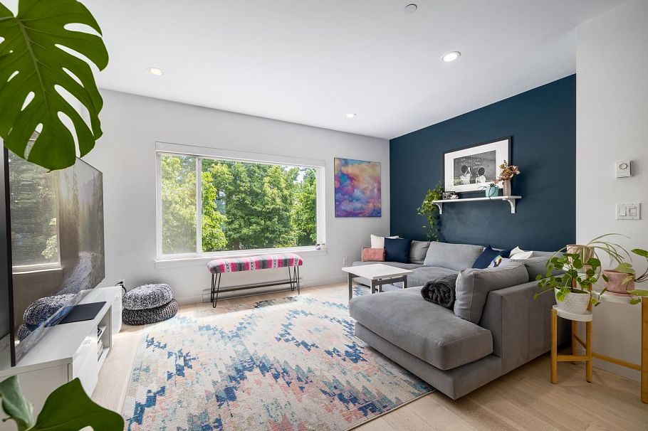 109 453 E 16th Avenue Vancouver, BC - 4