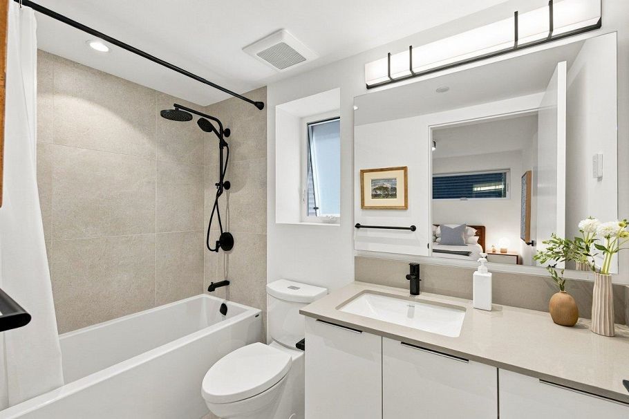 279 E 18th Avenue Vancouver, BC - 33