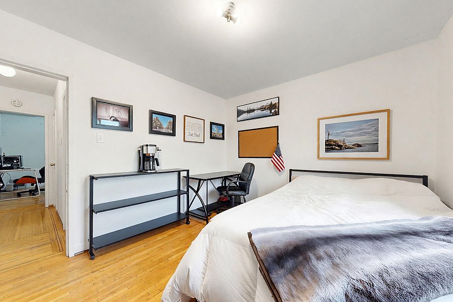 1972 E 51st Avenue Vancouver, BC - 9