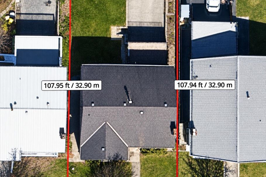 1215 E 48th Avenue Vancouver, BC - 5