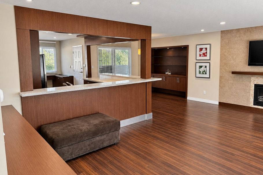 1215 E 48th Avenue Vancouver, BC - 11