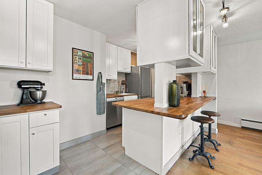 304 1611 E 3rd Avenue Vancouver, BC - 8